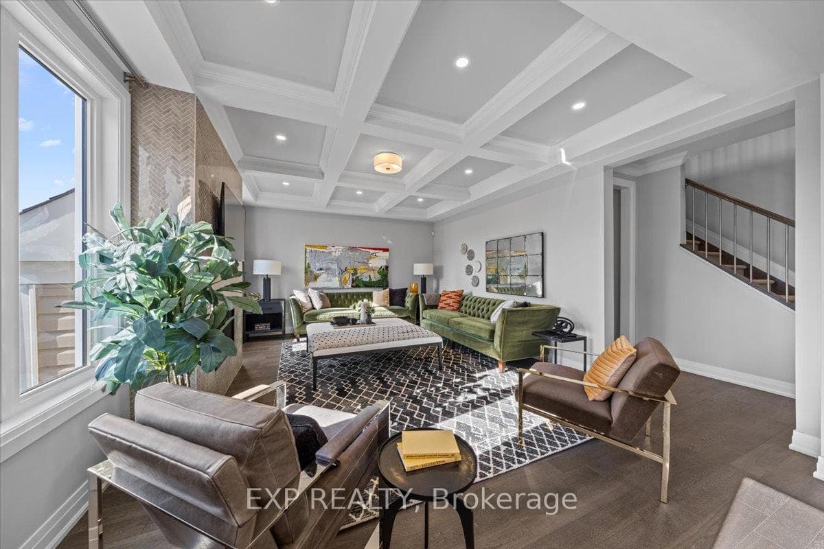 Images provided are to showcase builder finishes.