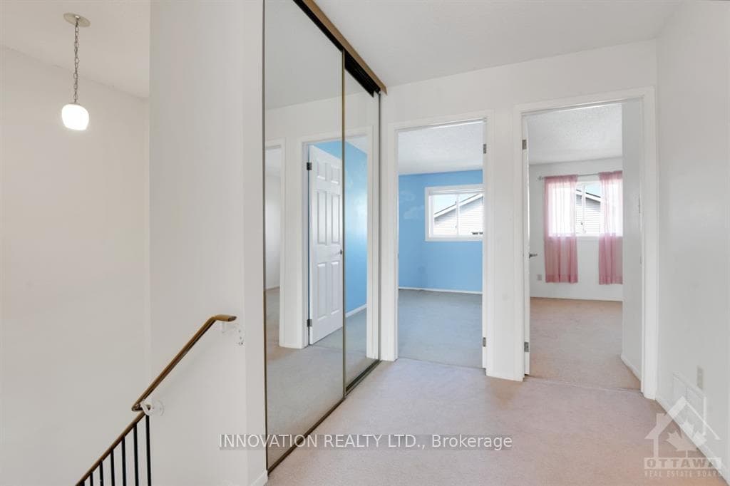 985 KARSH Drive photo 18