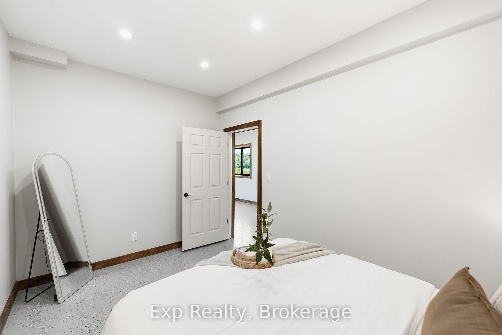 8745 Shearer Pt Road photo 35