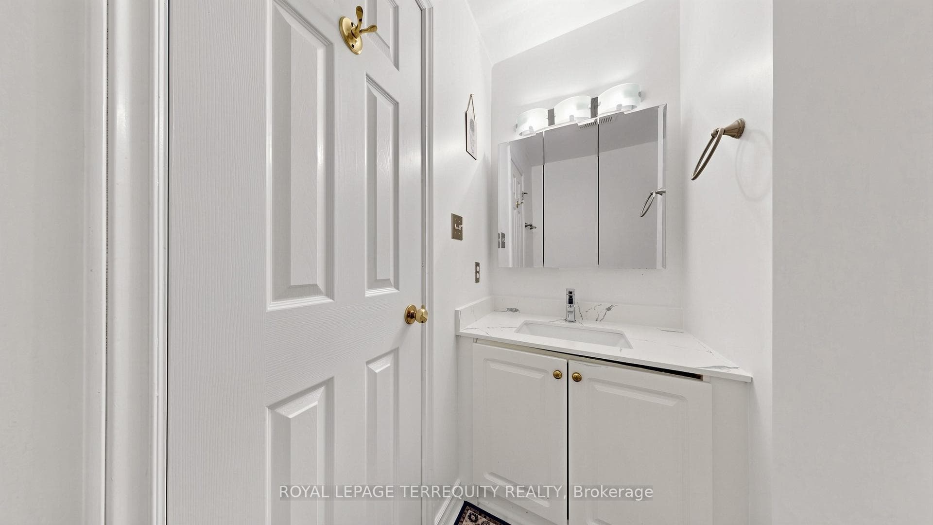 700 Champlain Boulevard Unit 2 photo 25