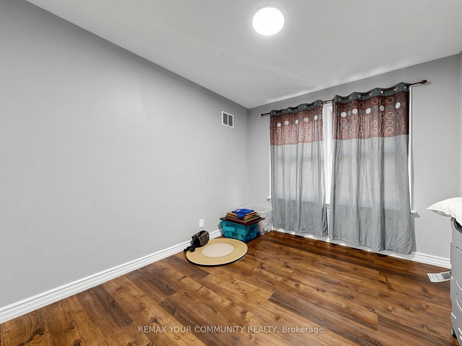 44 Lewiston Road photo 19