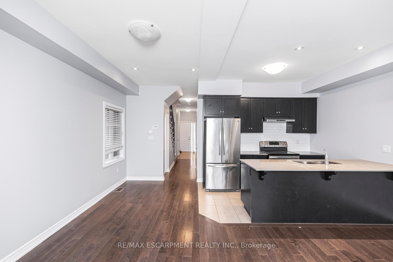 377 Glancaster Road Unit 10 photo 10