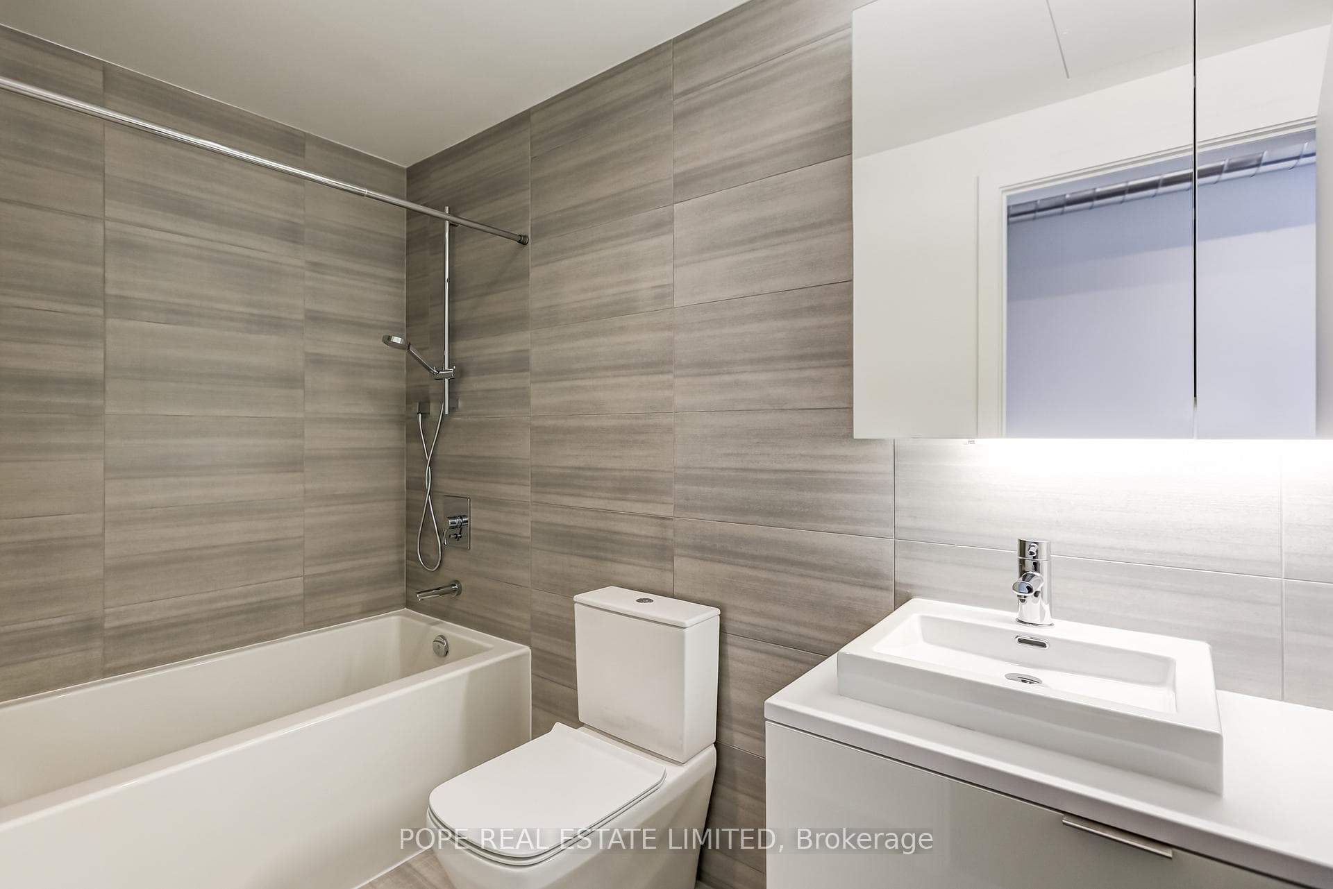 170 Bayview Avenue Unit 2202 photo 19