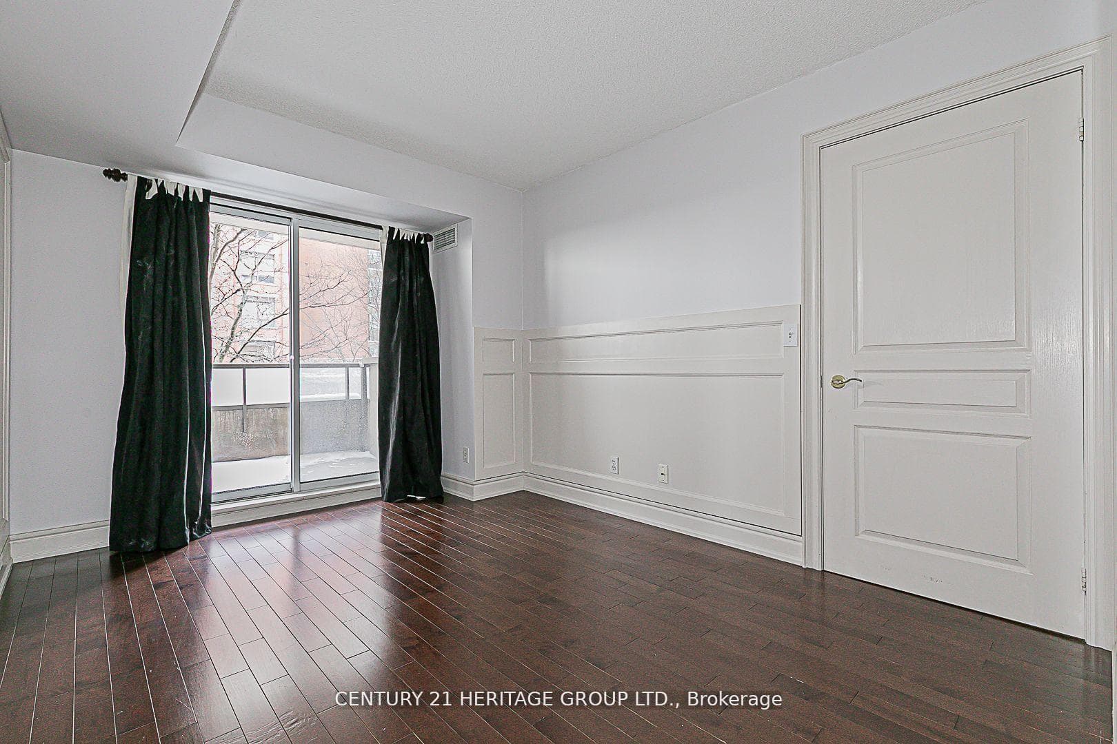55 Harrison Garden Boulevard Unit 407 photo 20