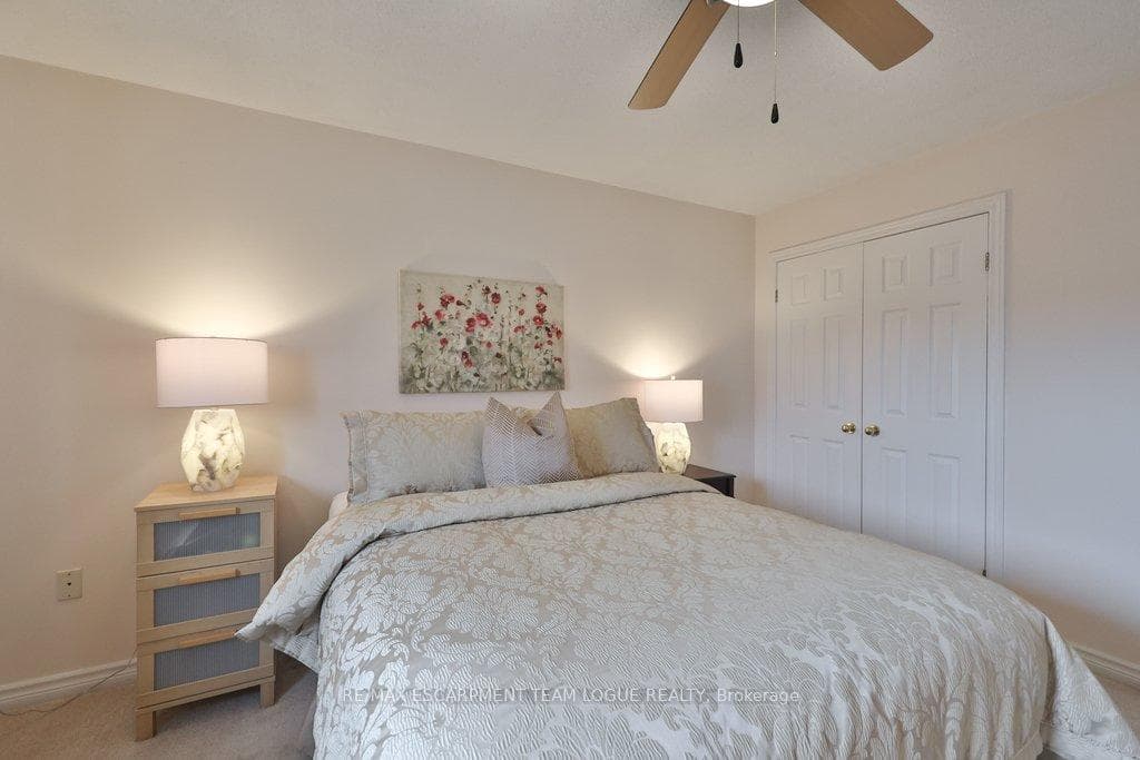 1323 BLANSHARD Drive photo 28