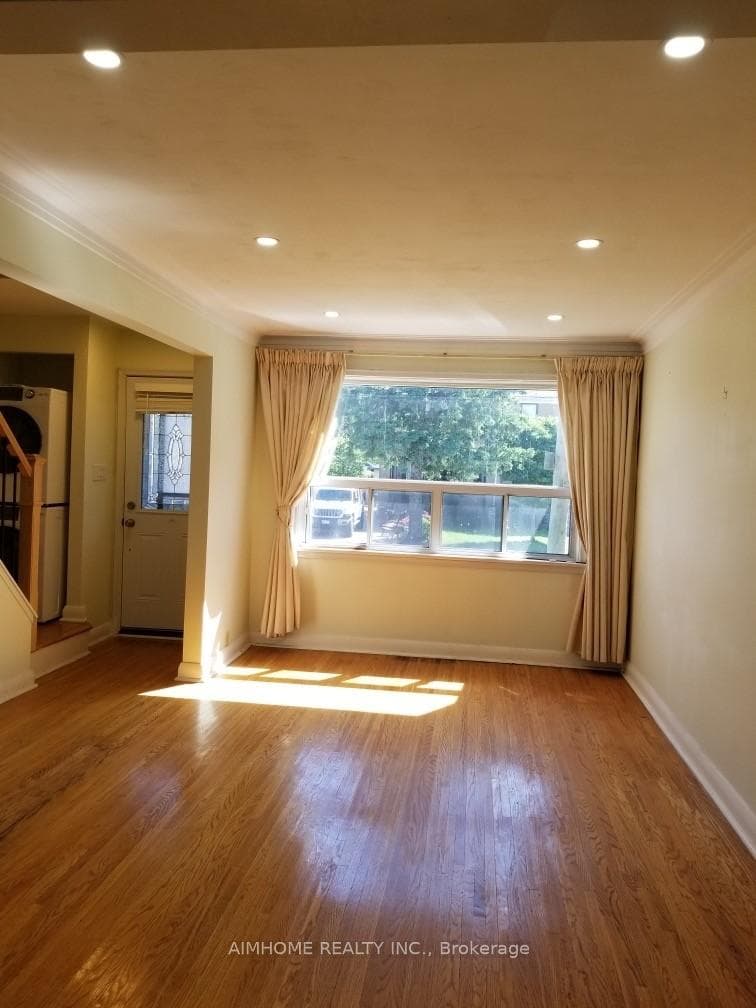 26 Rupert Street photo 3