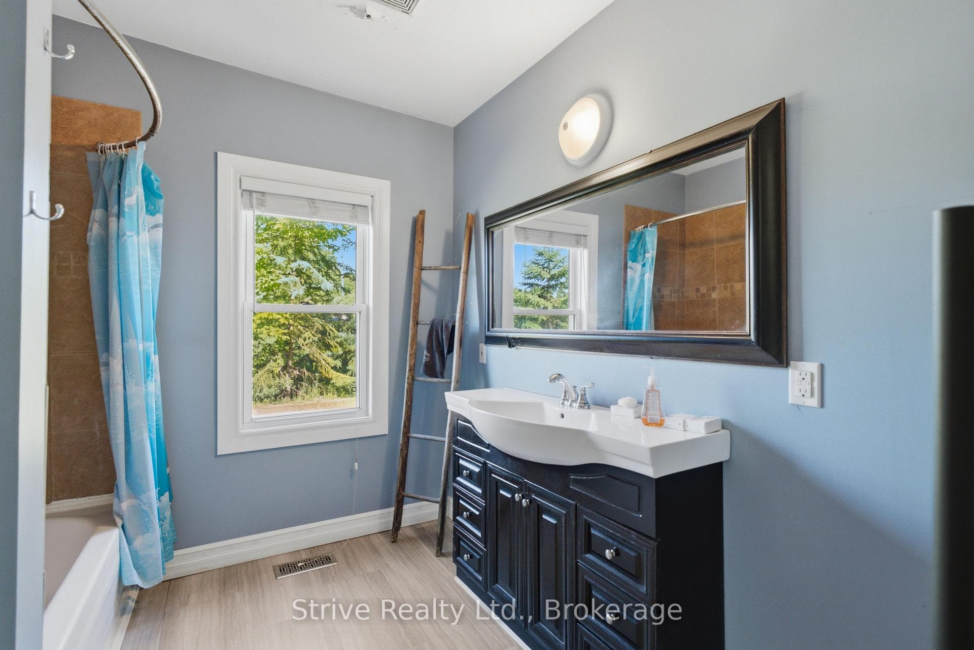 116 Concession Street photo 11