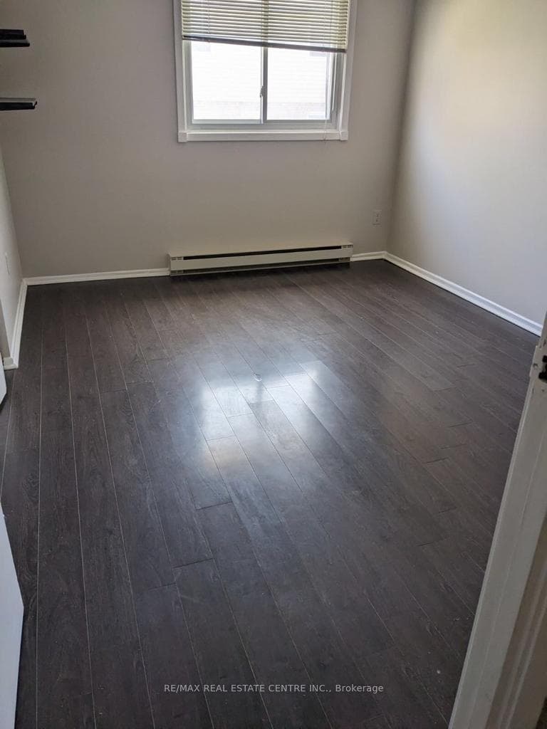 453 Albert Street Unit 16 photo 17