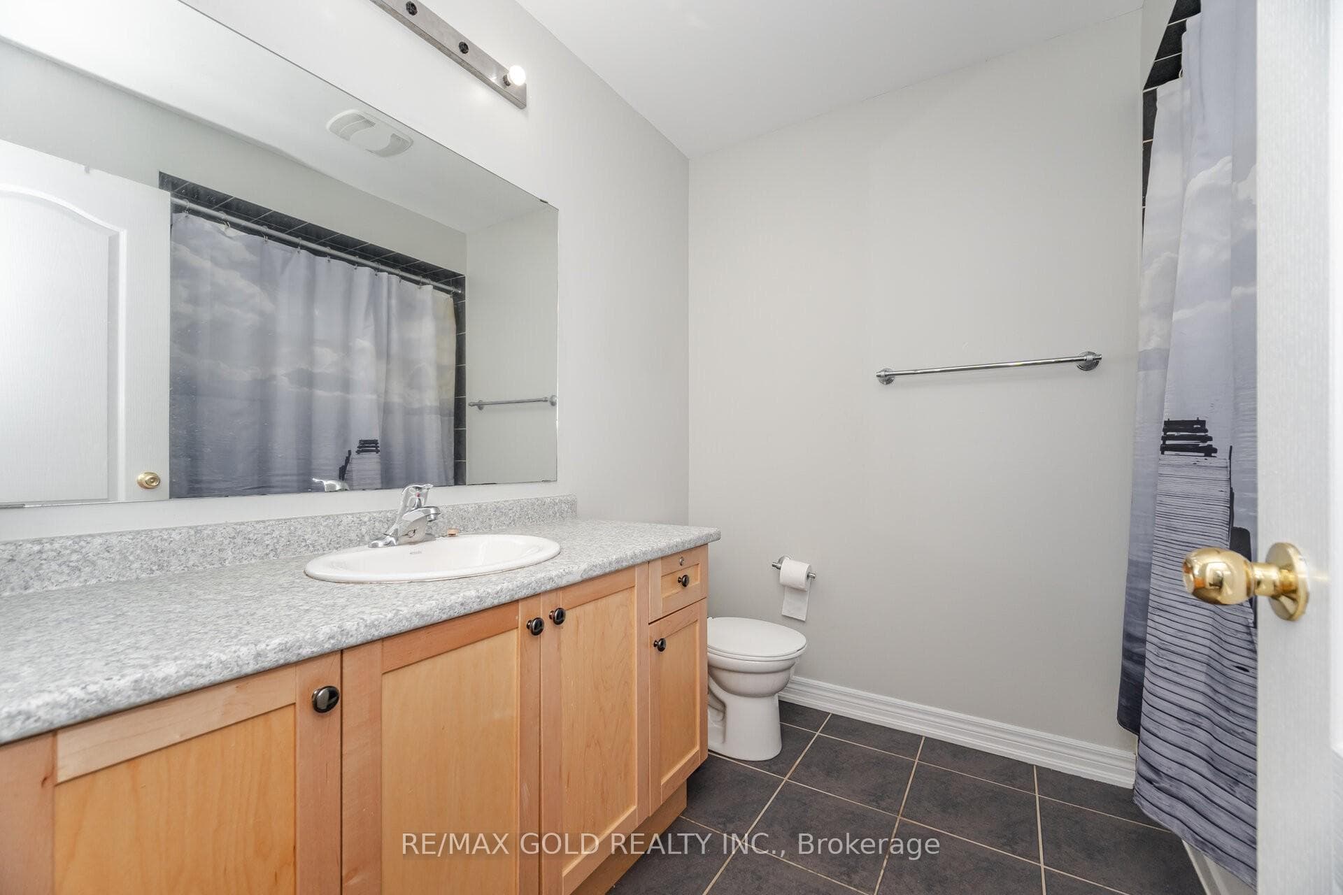 262 Thorndale Road photo 20