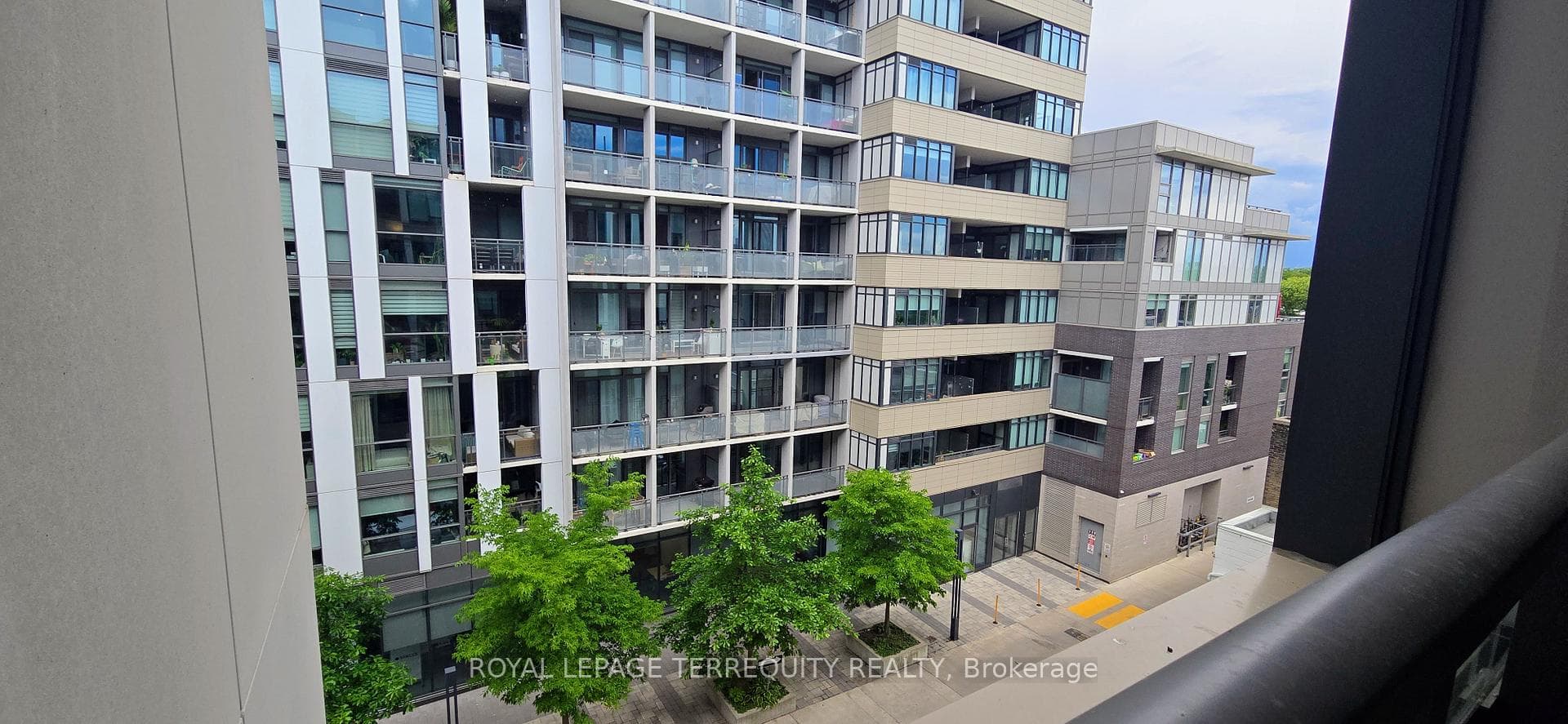 20 Gladstone Avenue Unit 502 photo 29