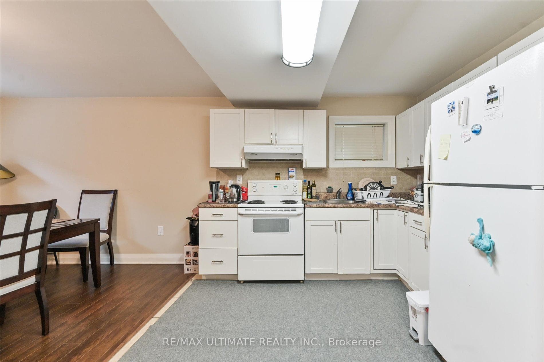 76 Hilldale Road photo 44