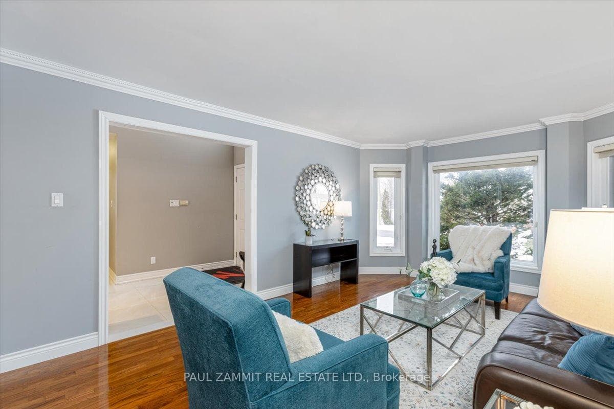71 Morgan Avenue photo 5