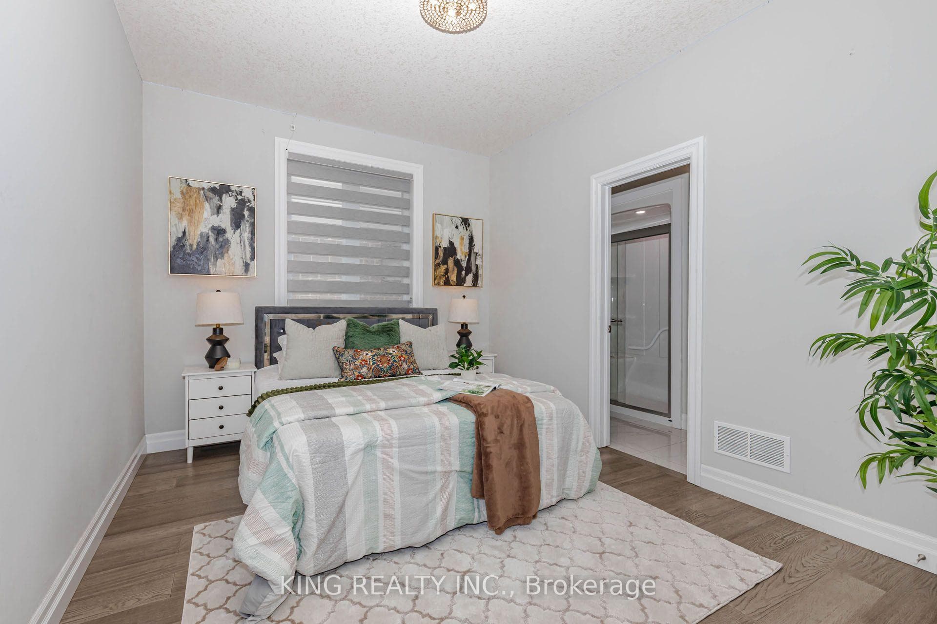 584 Chelton Road photo 16