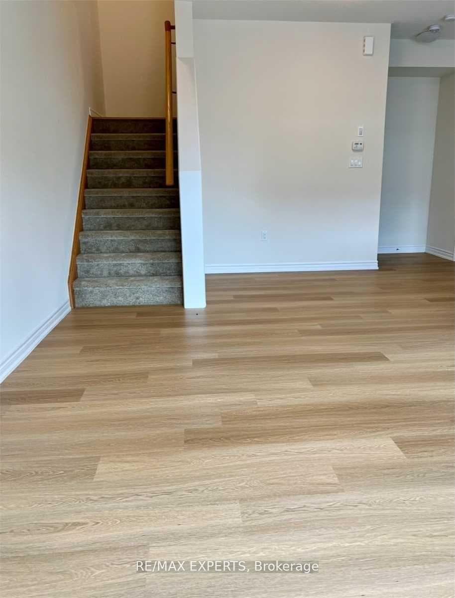 470 Beresford Path Unit 3 photo 6