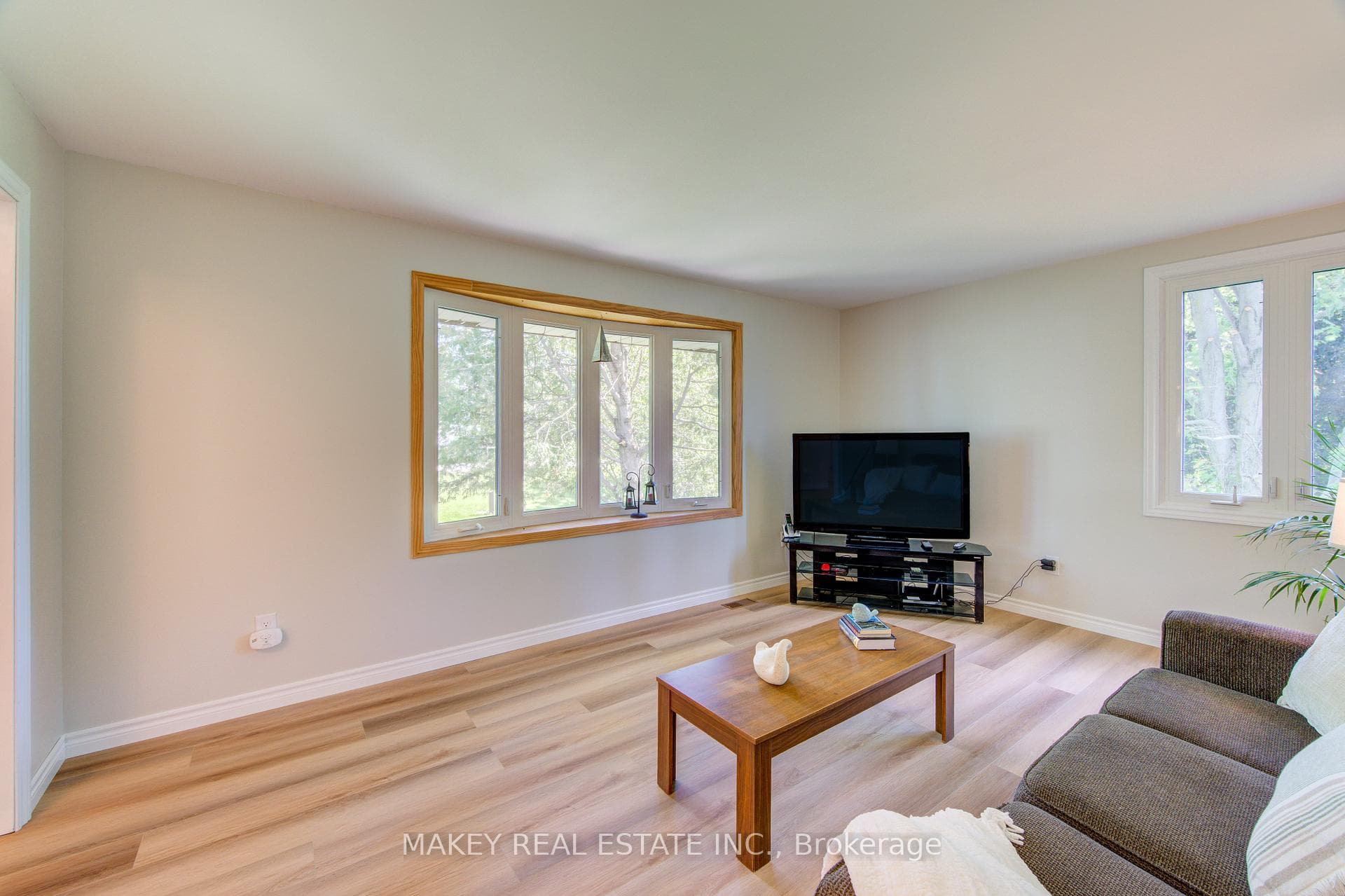 263885 Prouse Road photo 27