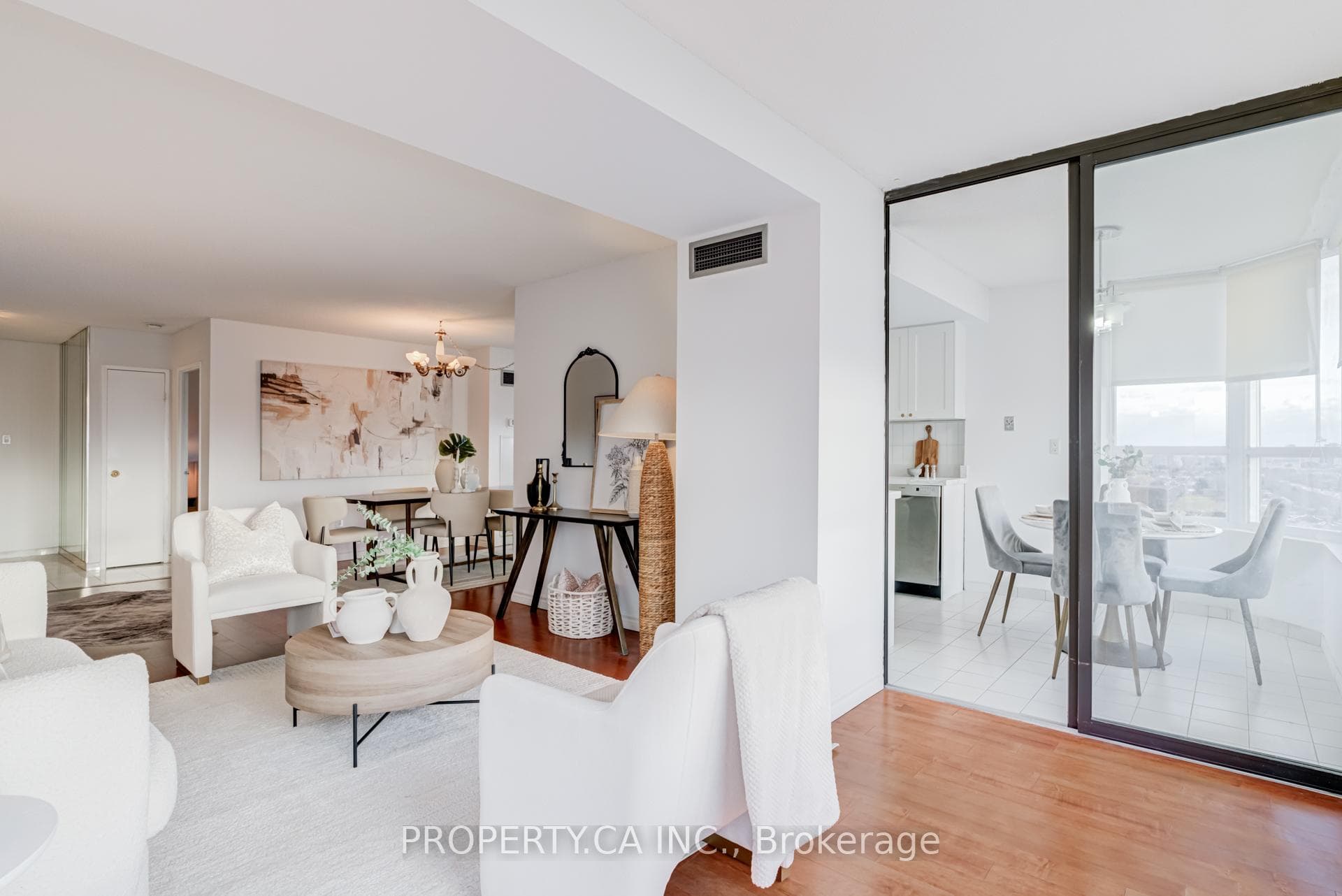 7601 Bathurst Street Unit 1109 photo 13