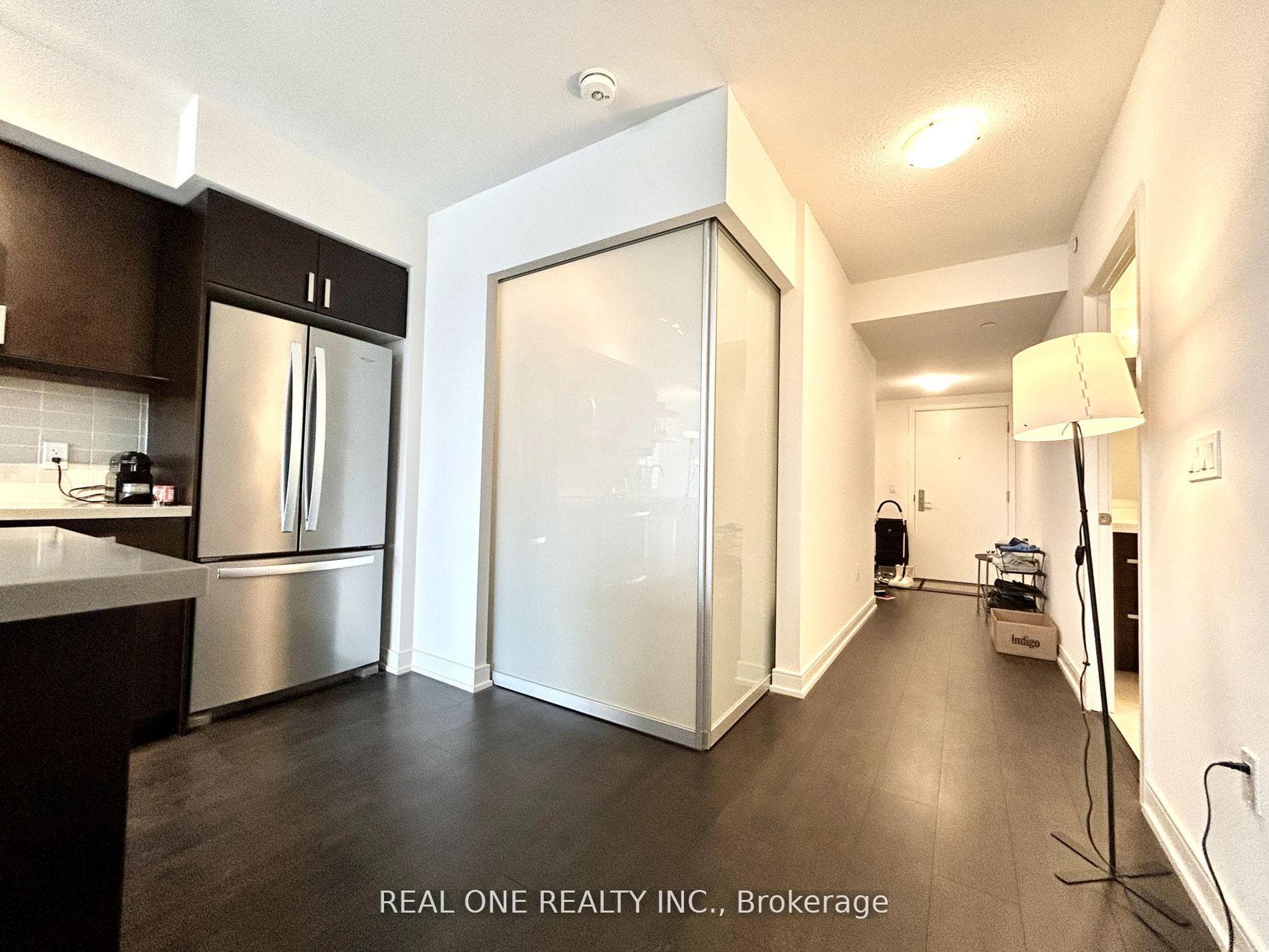 50 Wellesley Street Unit 1806 photo 11