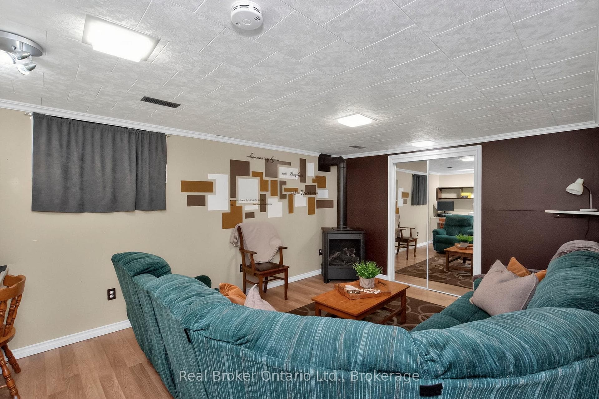 150 Woodland Drive photo 15