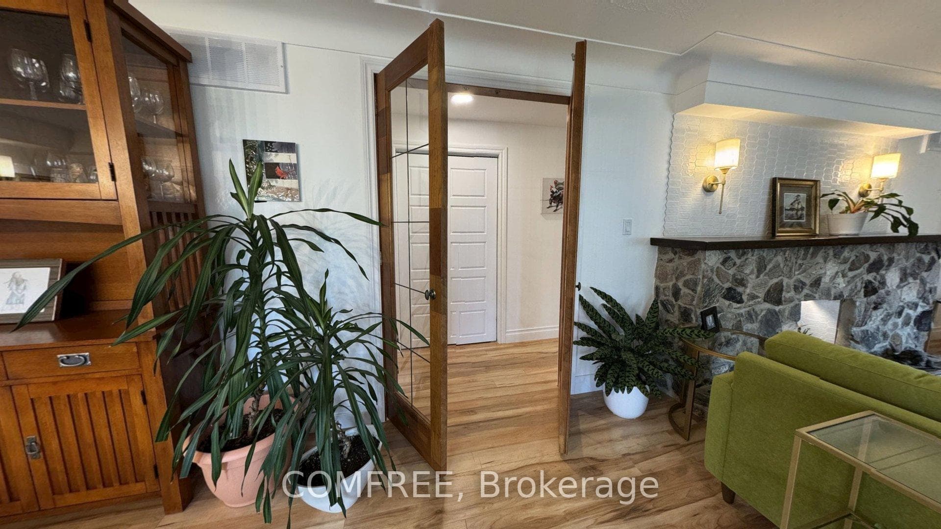 21 Seacliff Drive photo 18