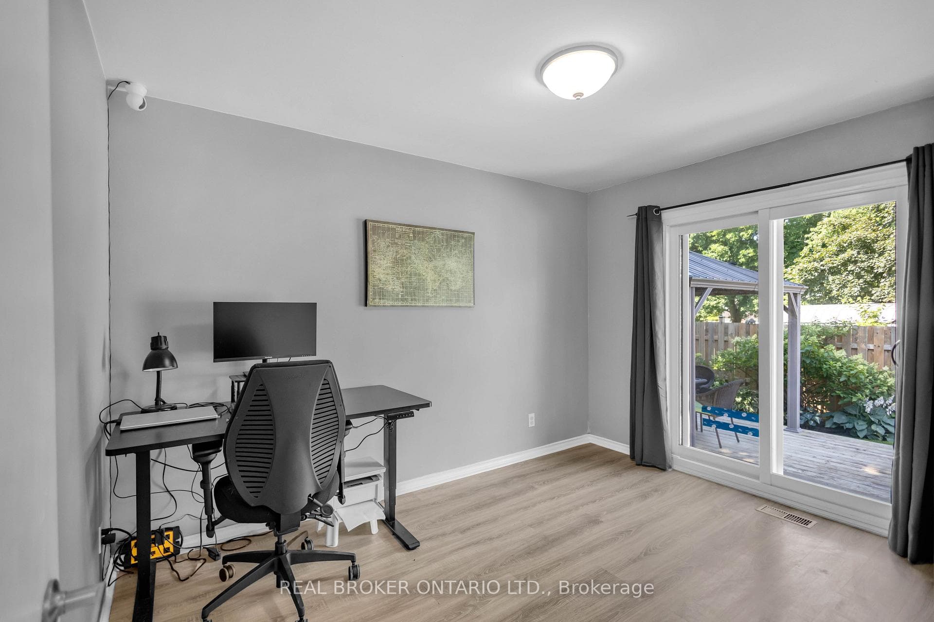 46 Dufferin Street photo 15
