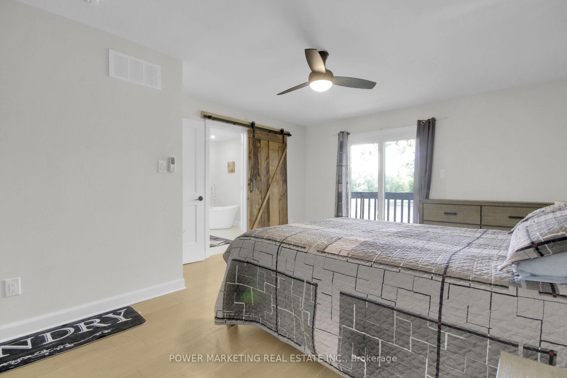 1312 BAYVIEW Drive photo 24
