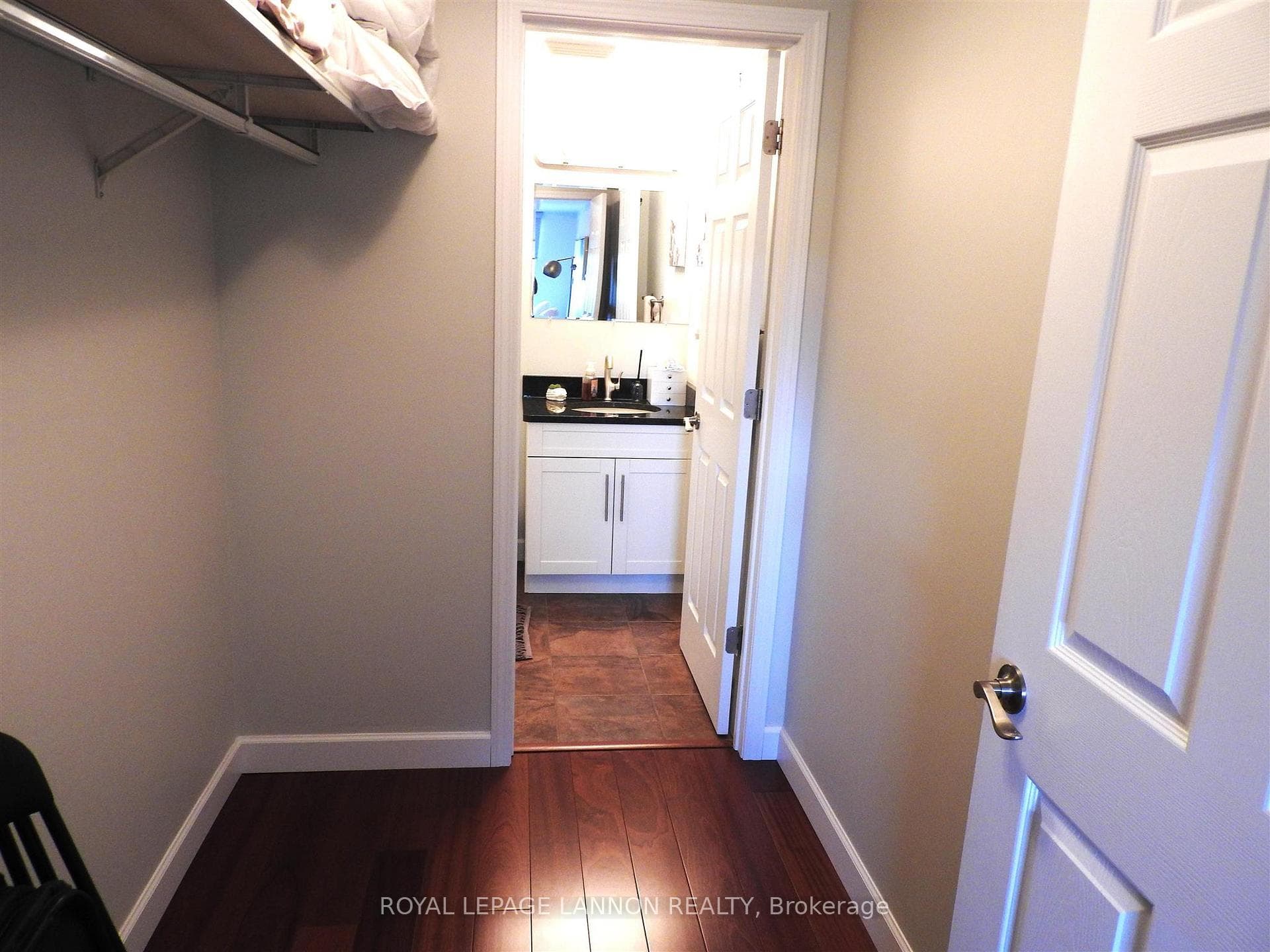 375 Adelaide Street Unit 405 photo 18