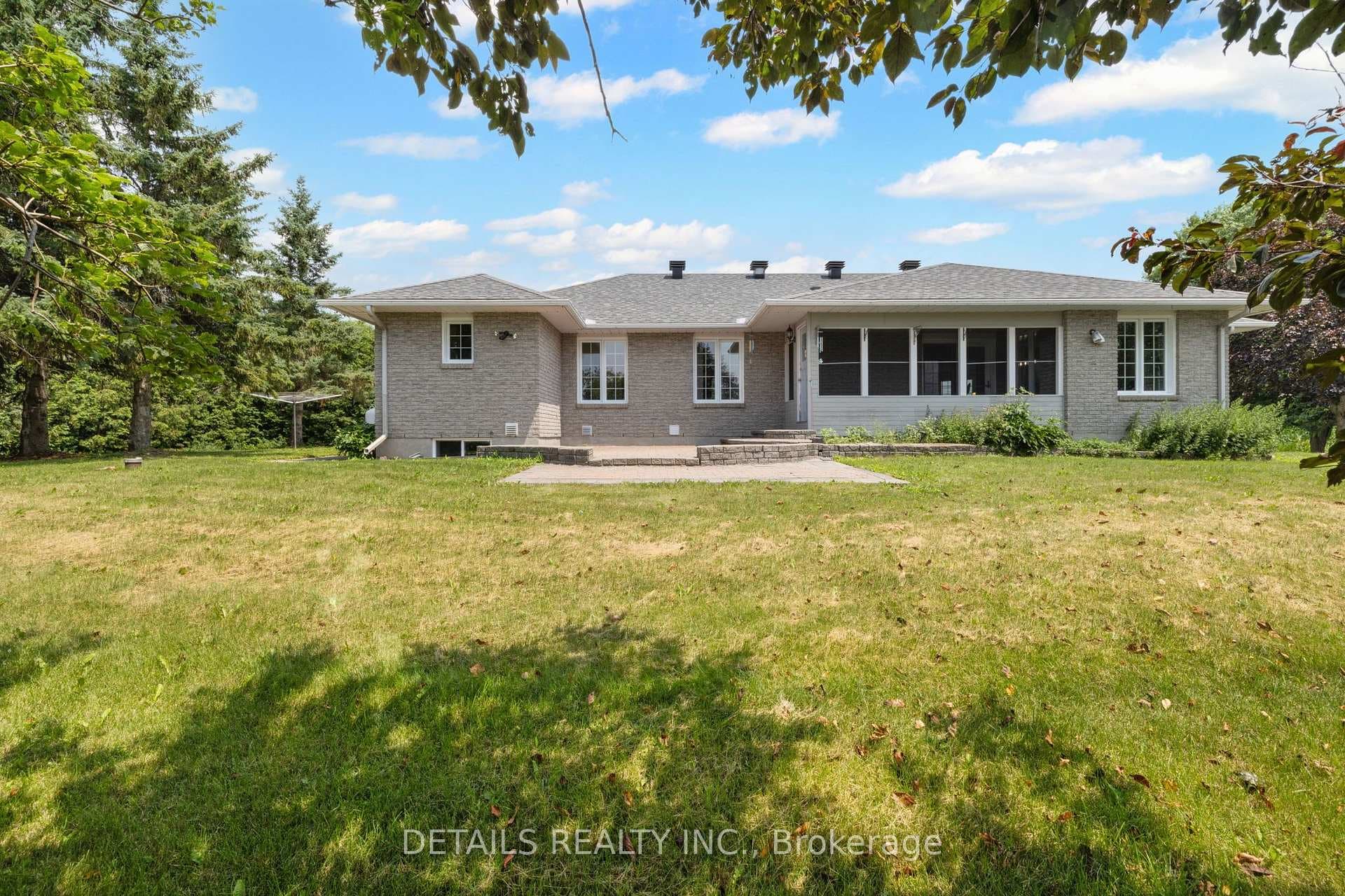 6408 Fourth Line Road photo 44