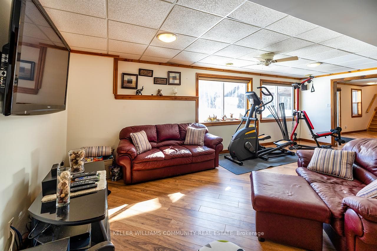 769 Penryn Road photo 29