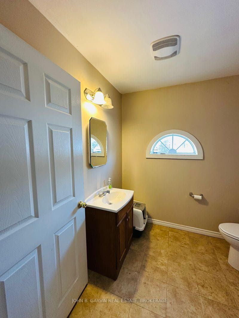 Second Floor bath