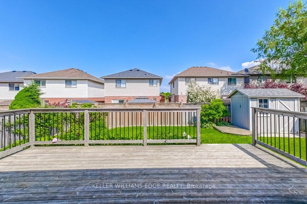 150 JACQUELINE Boulevard photo 29