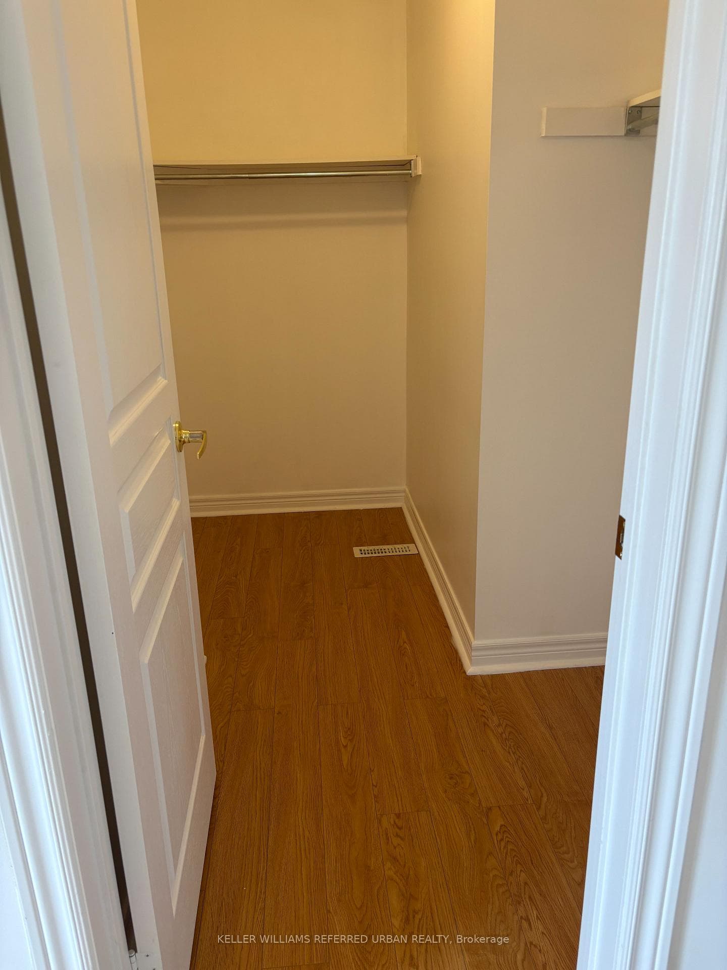 140 Foxwood Road photo 13