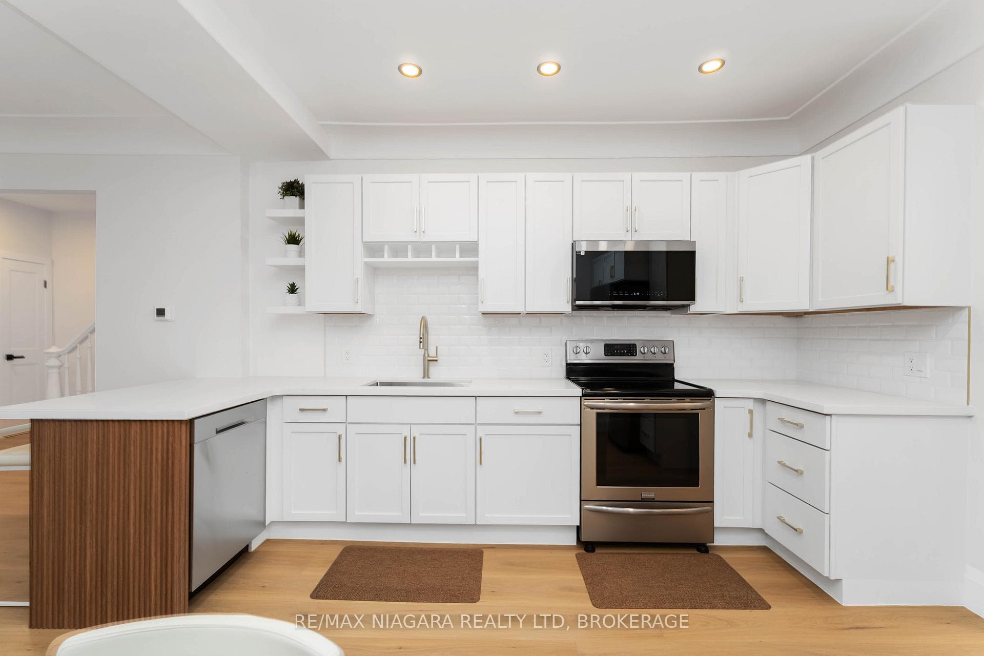 4367 Ontario Street photo 11
