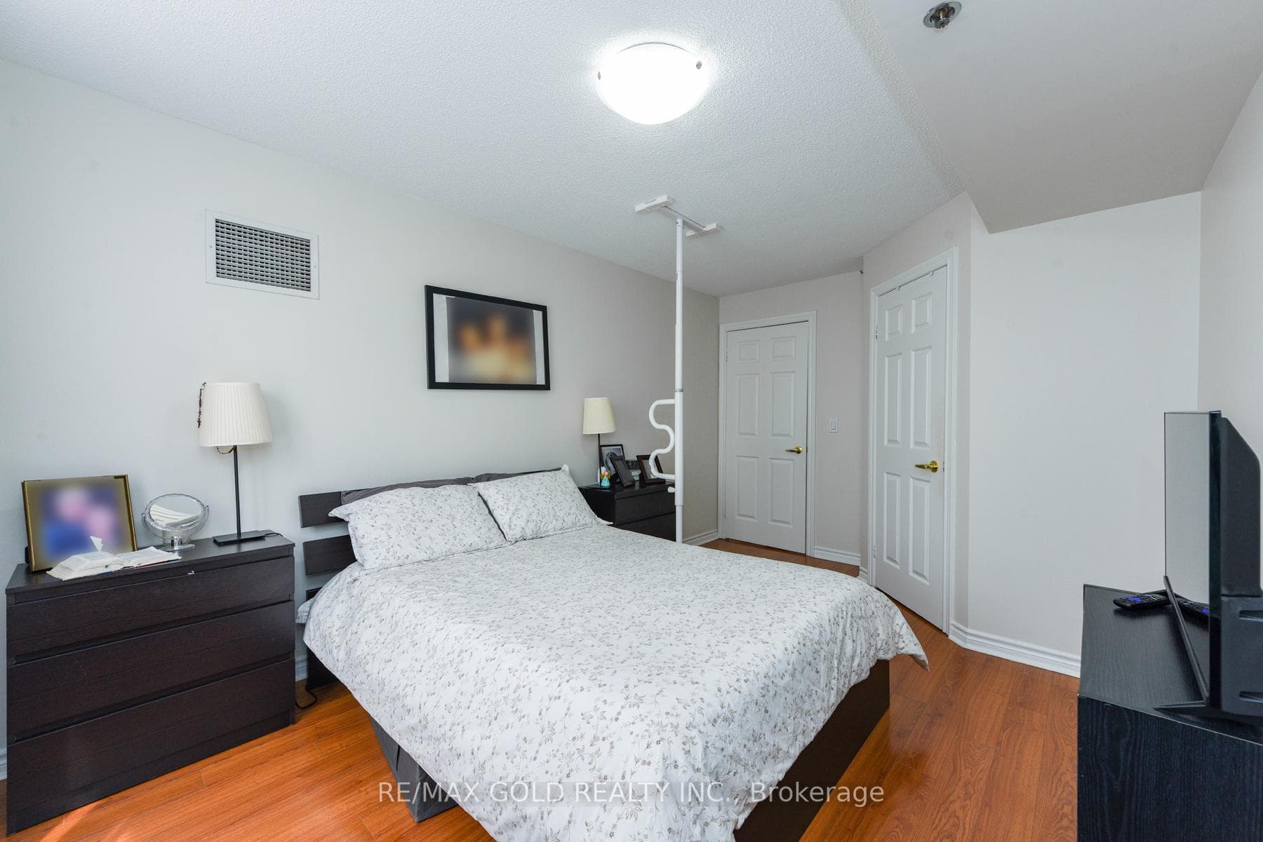 100 Burloak Drive Unit 2411 photo 25