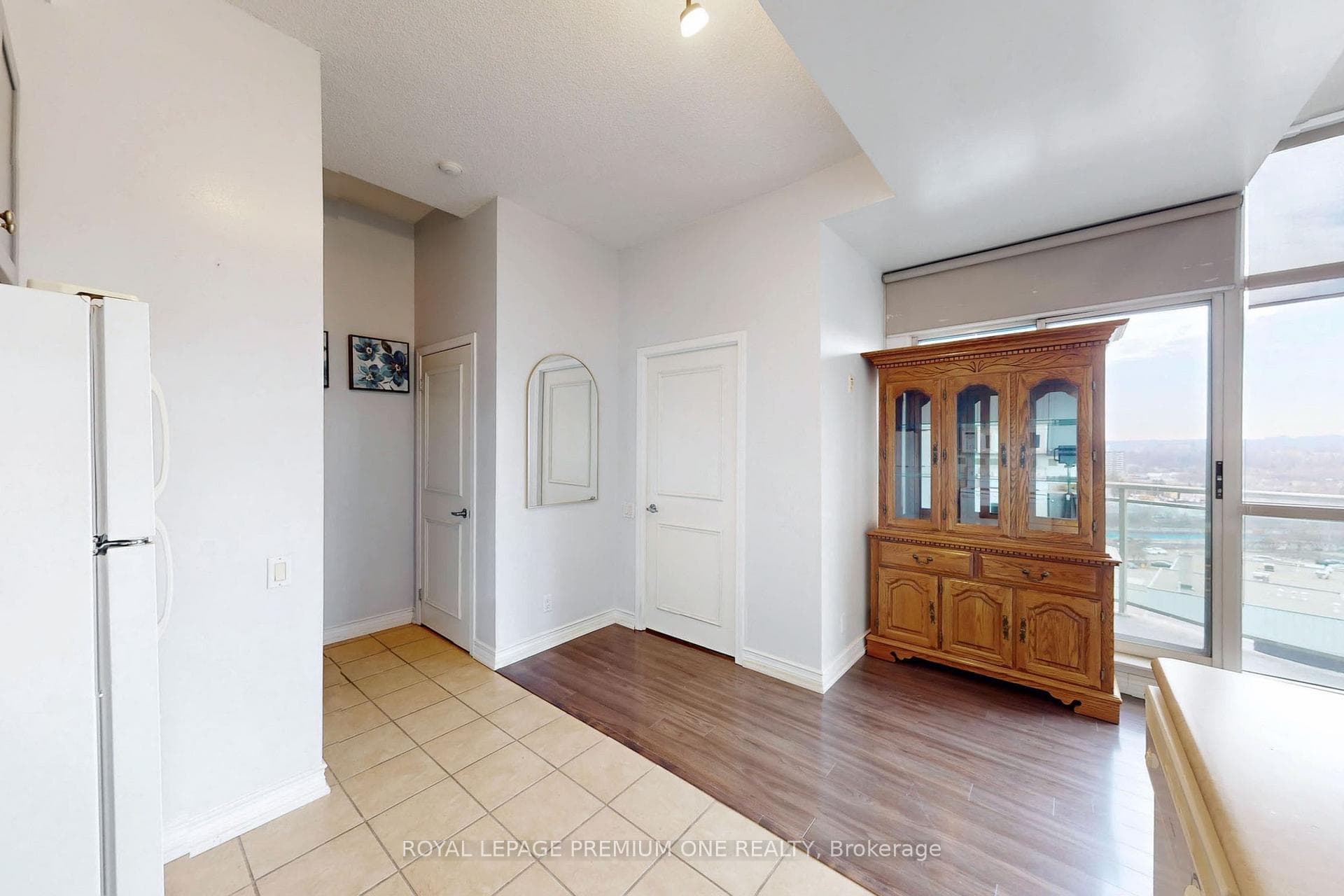 1600 Keele Street Unit 1101 photo 16