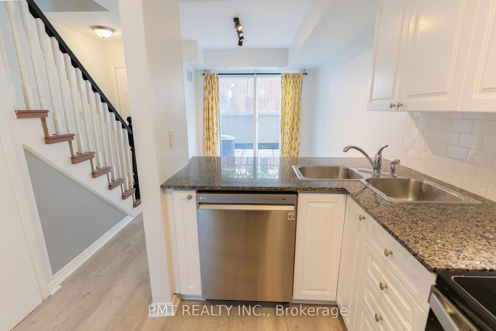 30 Merchant Lane Unit 140 photo 8