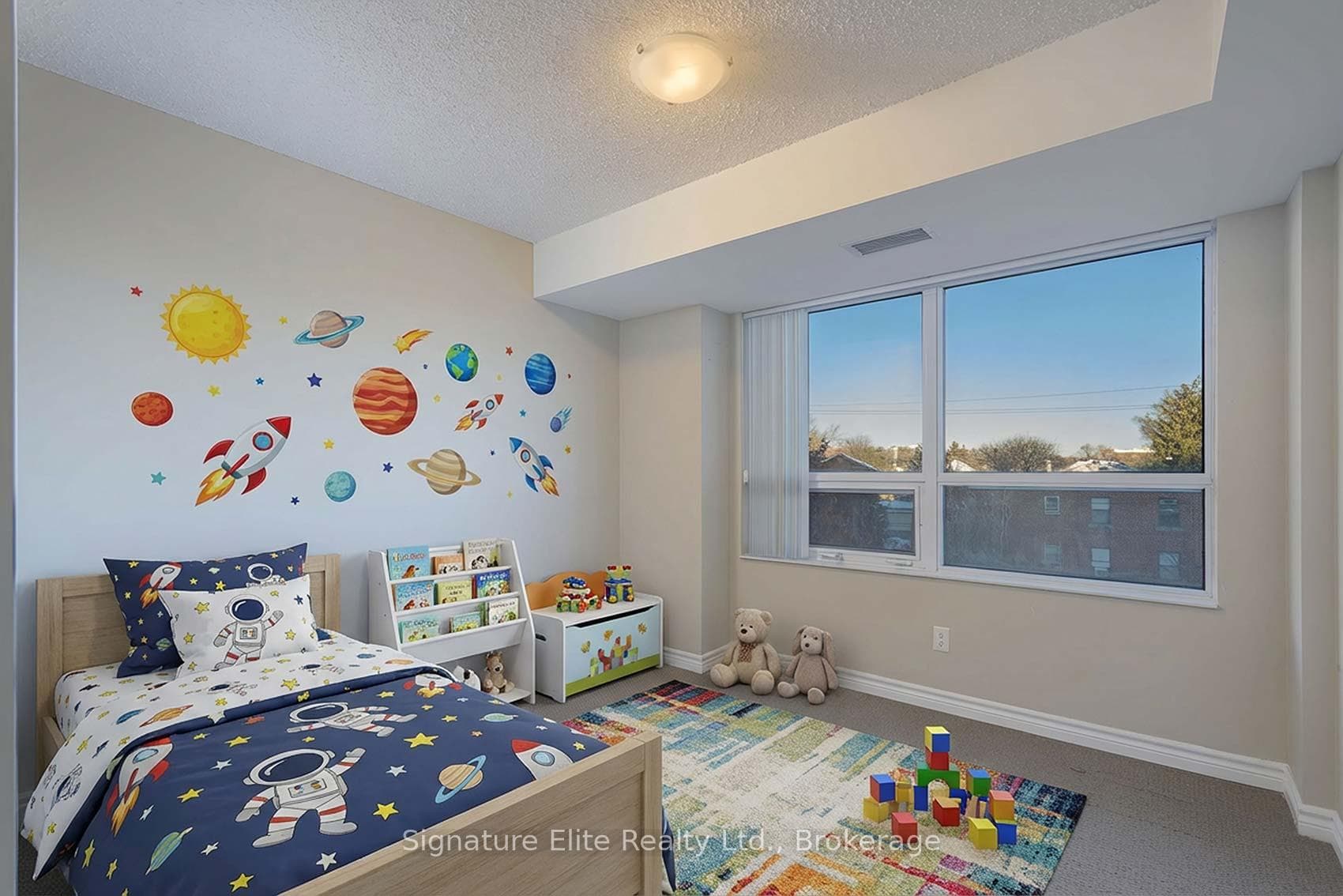 35 Saranac Boulevard Unit 304 photo 7