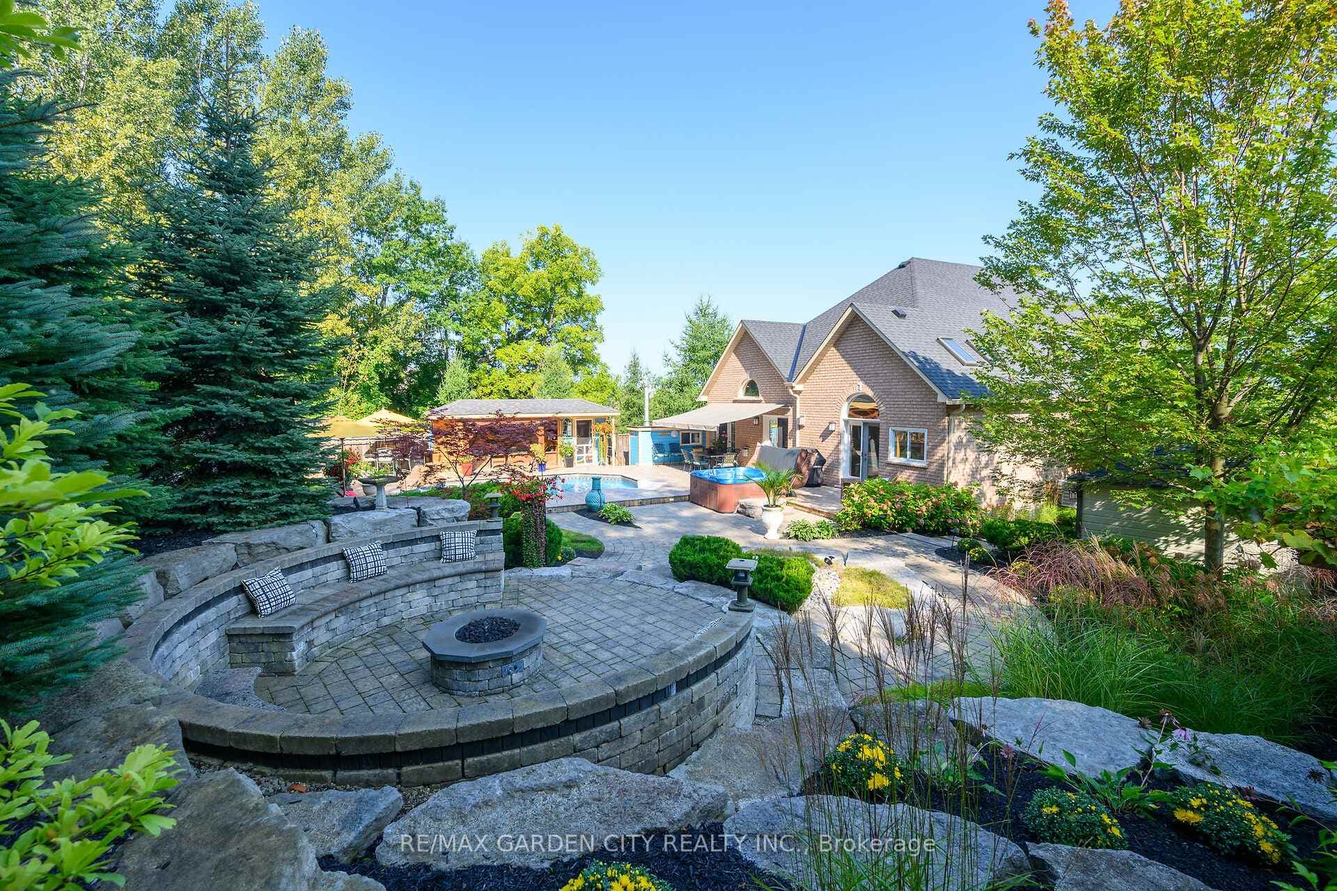 45 Bell Avenue photo 8