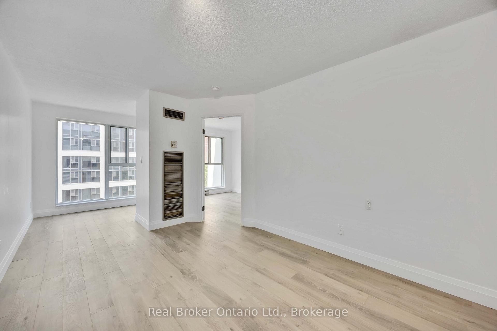 222 The Esplanade N/A Unit 535 photo 23