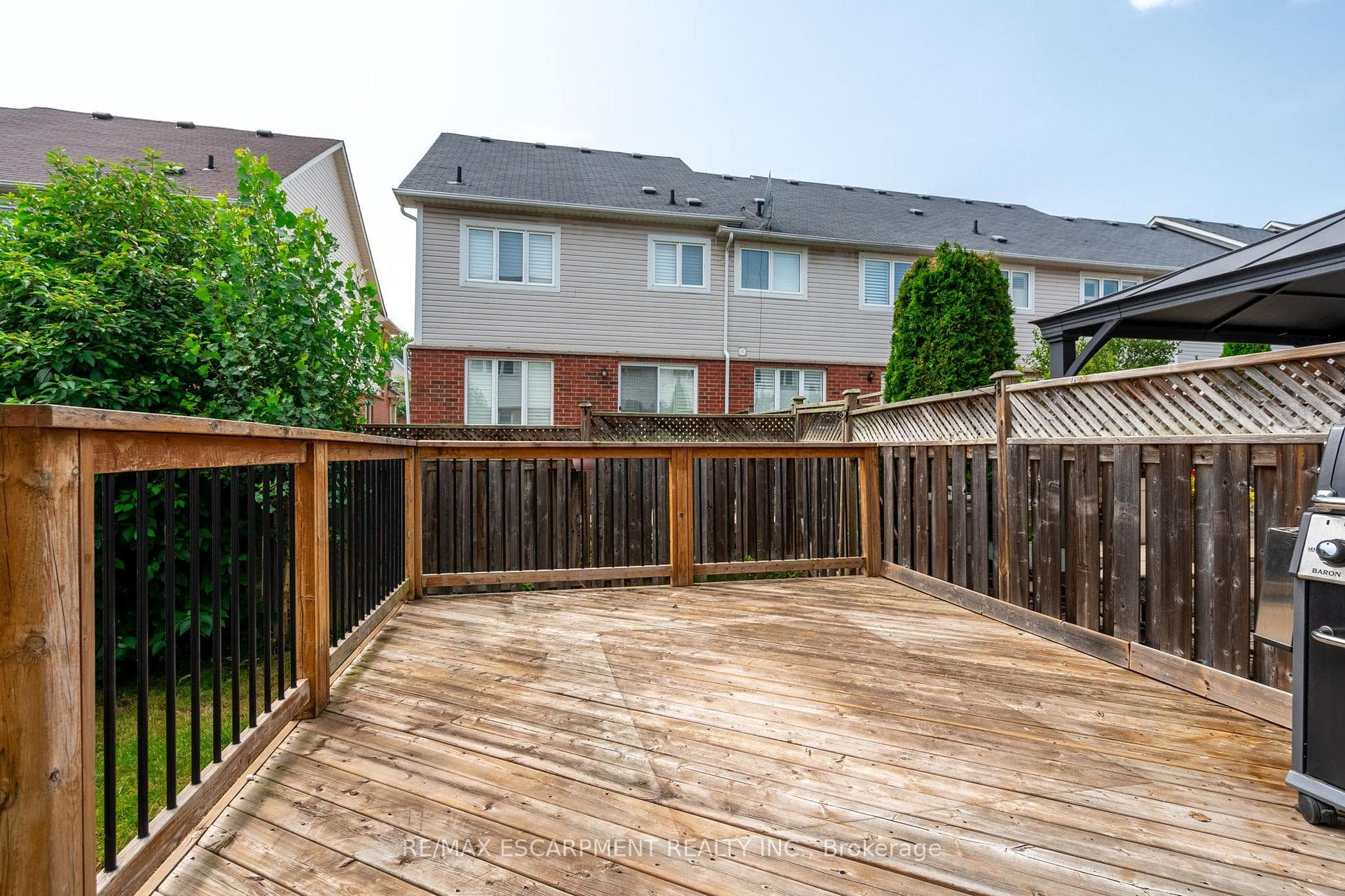 4847 Capri Crescent photo 39