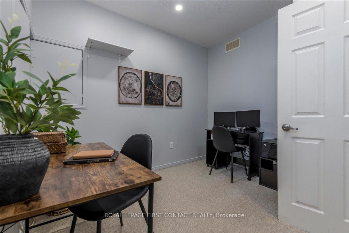 36 CHURCHLAND Drive photo 27