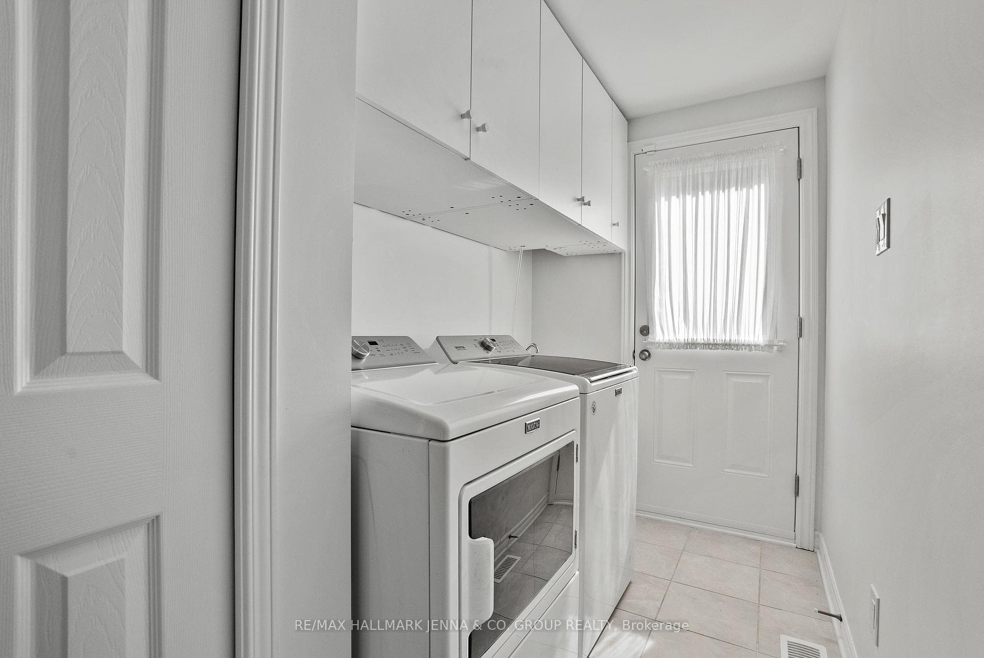 43 Elke Drive photo 18
