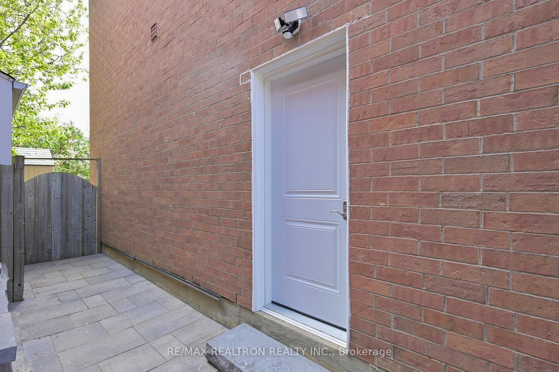 123 Monte Carlo Drive photo 2
