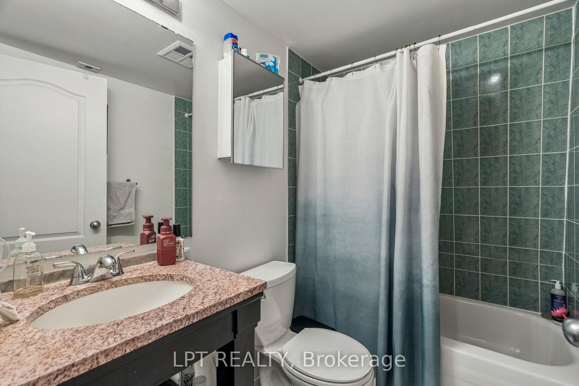 7 Shank Street Unit 704 photo 33