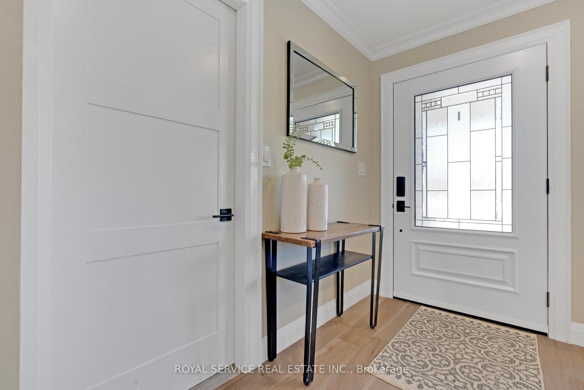 30 Prout Drive photo 3