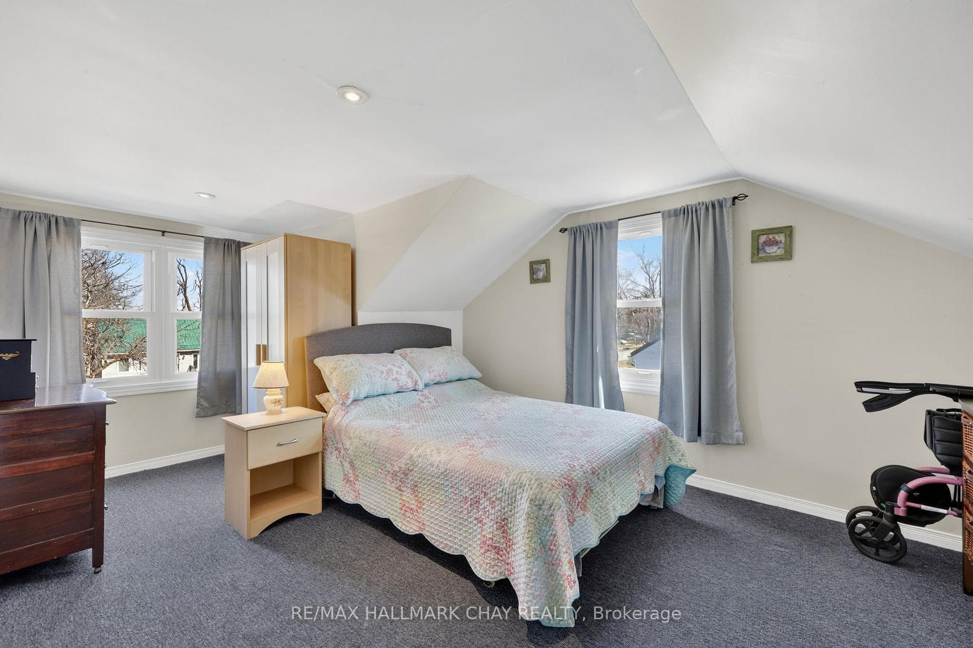 27 Alexander Road photo 18