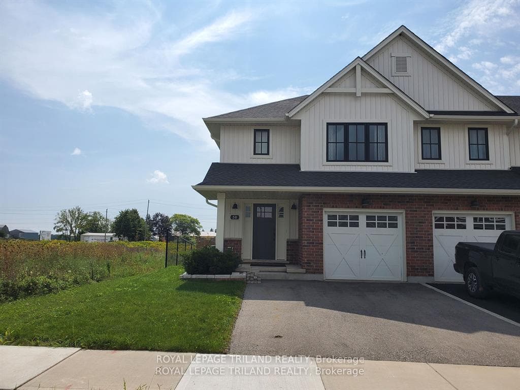 58 Cortland Terrace photo 3