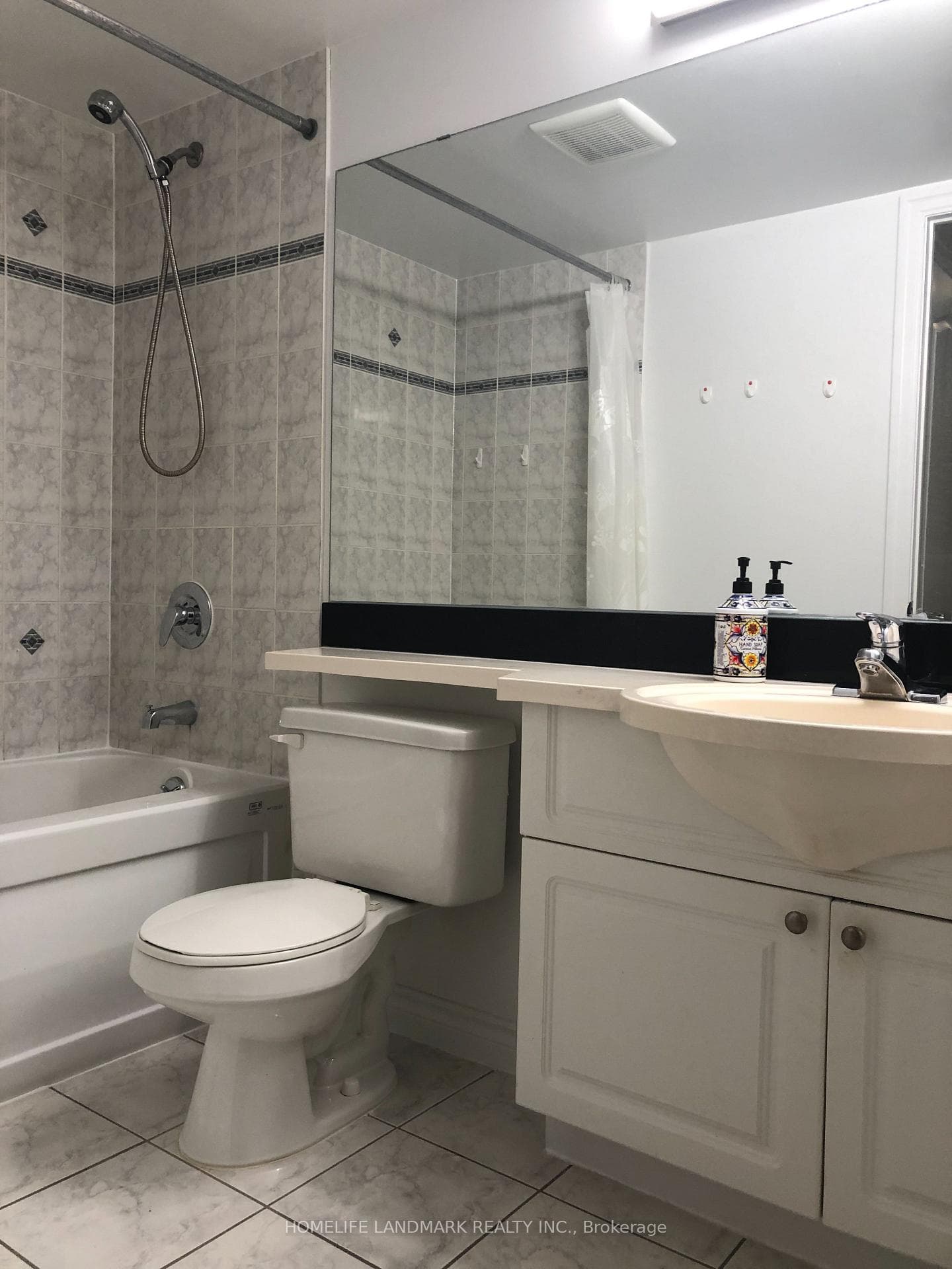 188 Doris Avenue Unit 917 photo 6