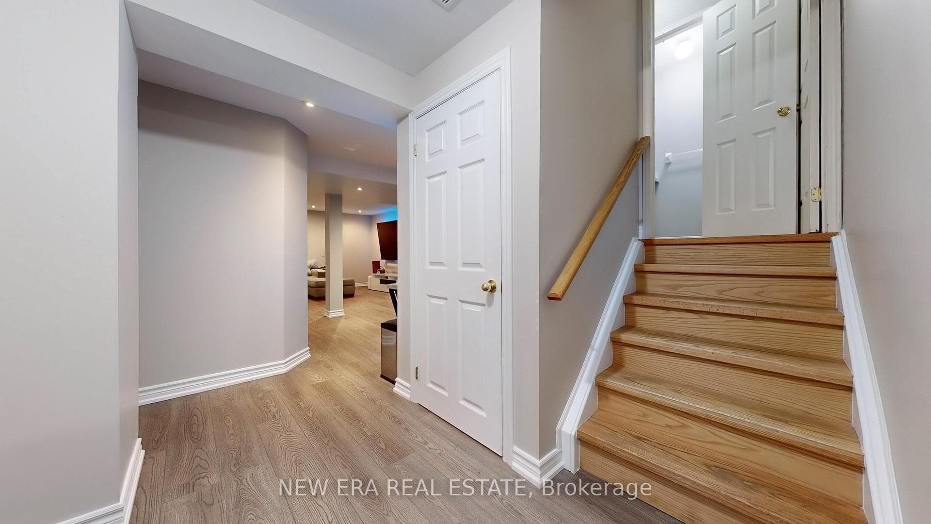1015 Windbrook Grove photo 22