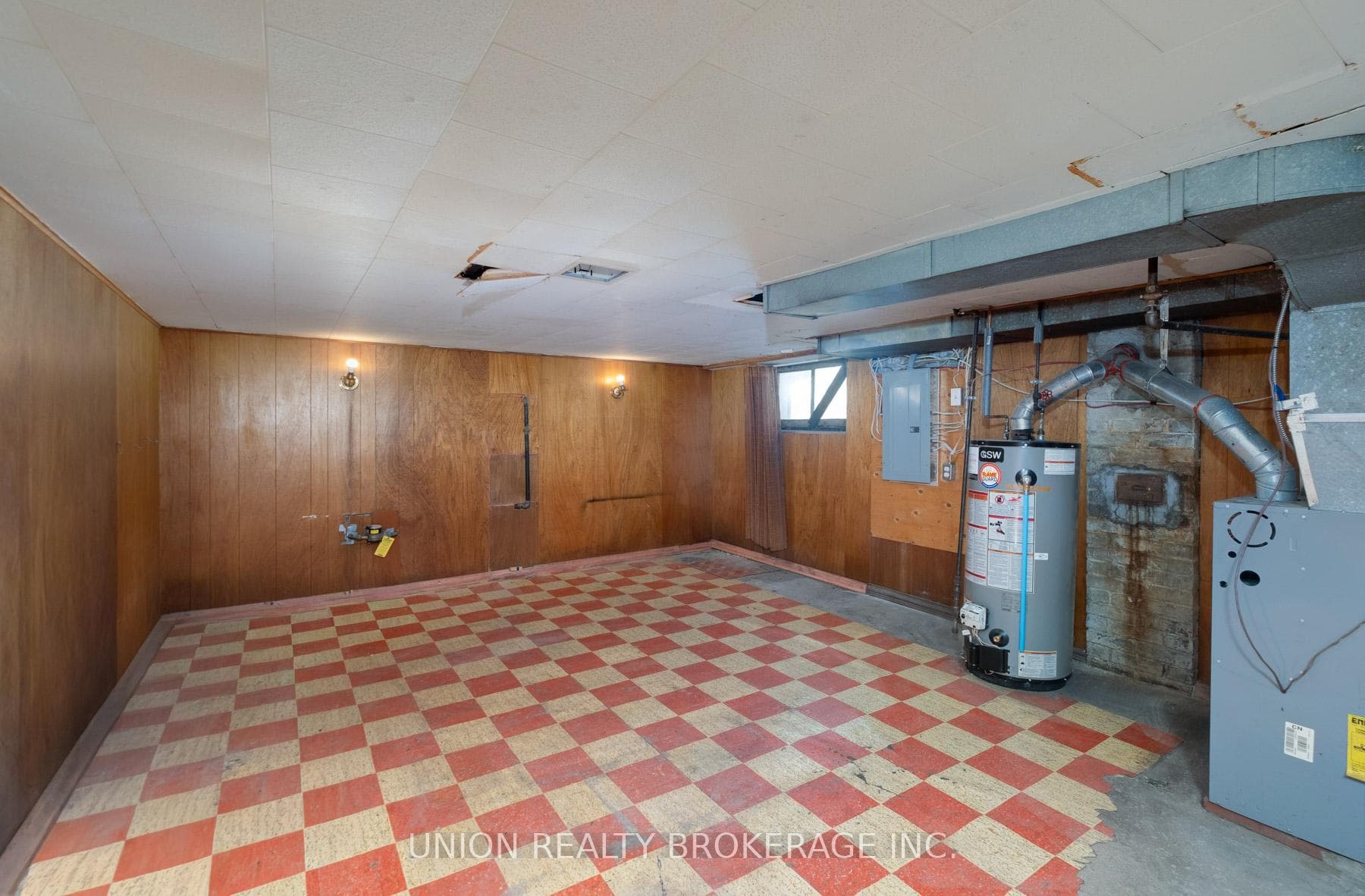 75 Redwood Avenue photo 17
