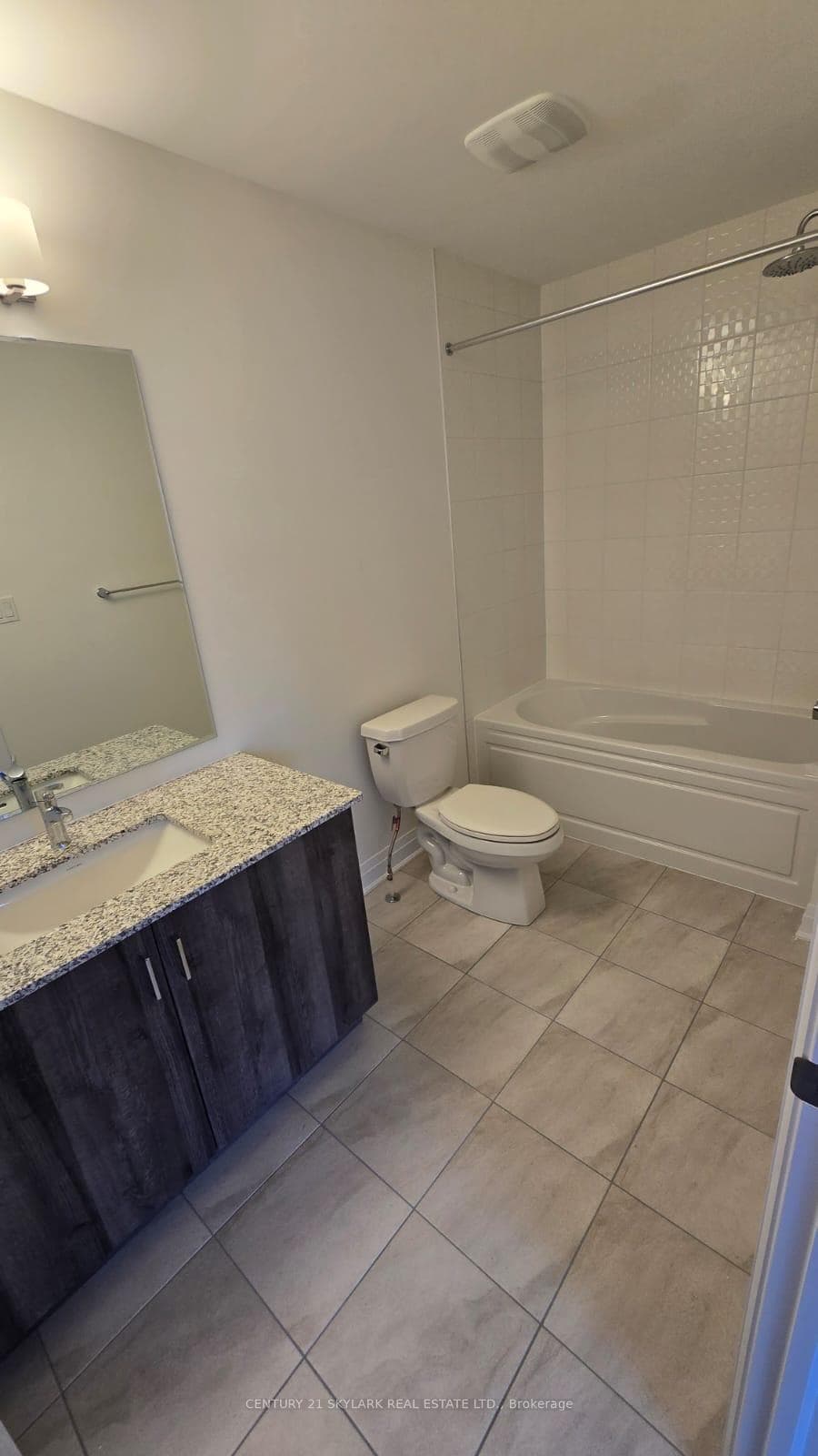 16 Kings Hill Drive photo 23